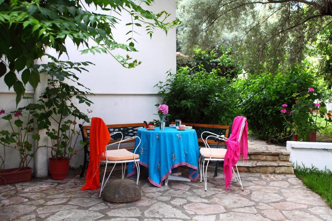 The Filoxenia Apartments, Никиана Экстерьер фото